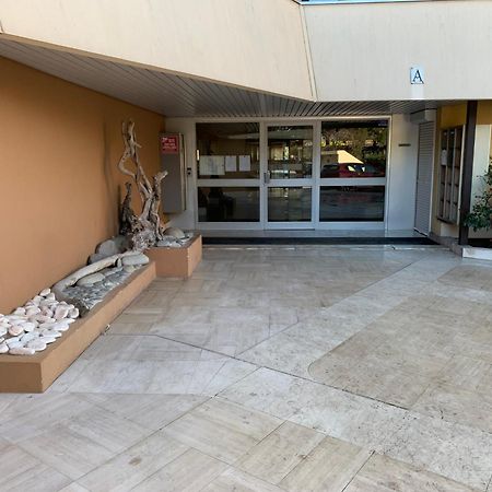 Merazur Frejus Exterior photo