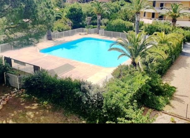 Merazur Frejus Exterior photo